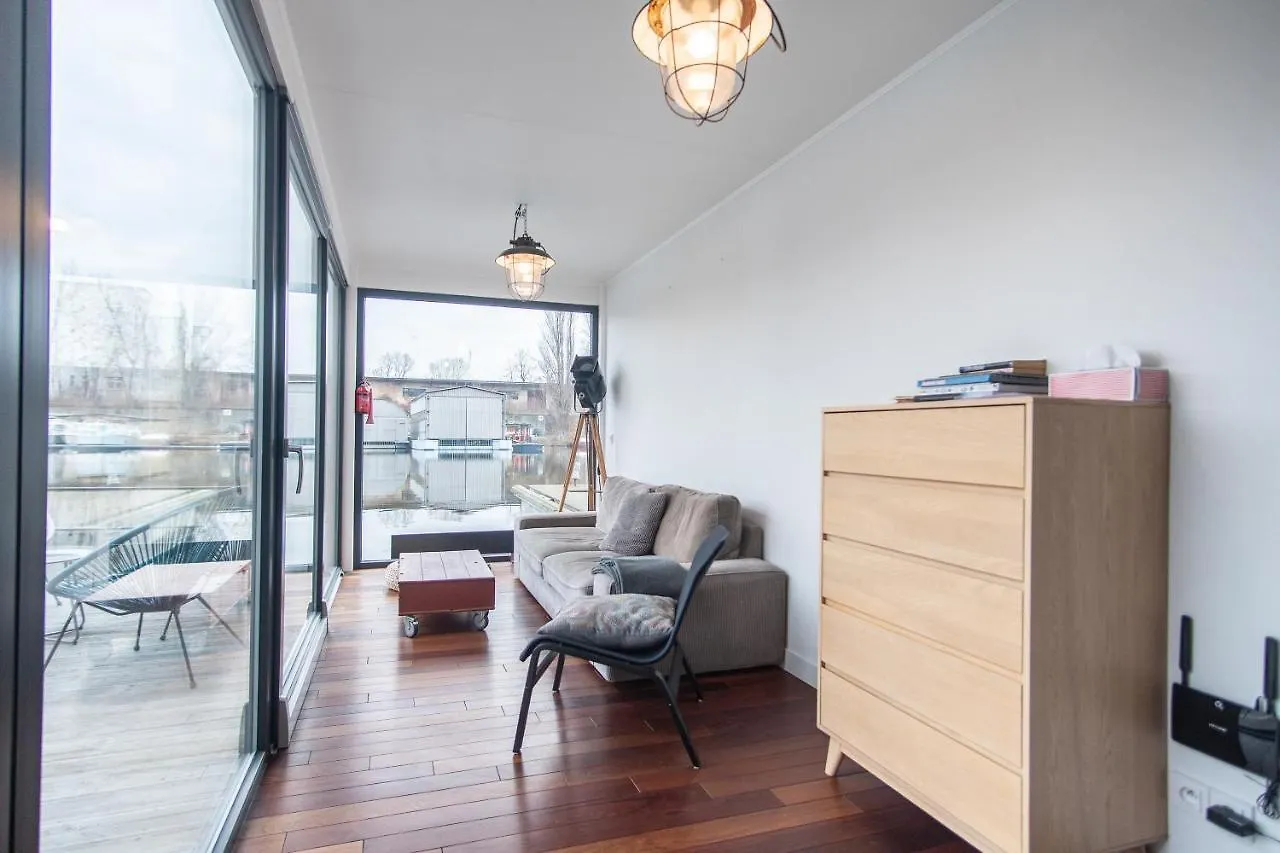 Unique Floating Houseboat By Easybnb 4*, Prag Tjekkiet